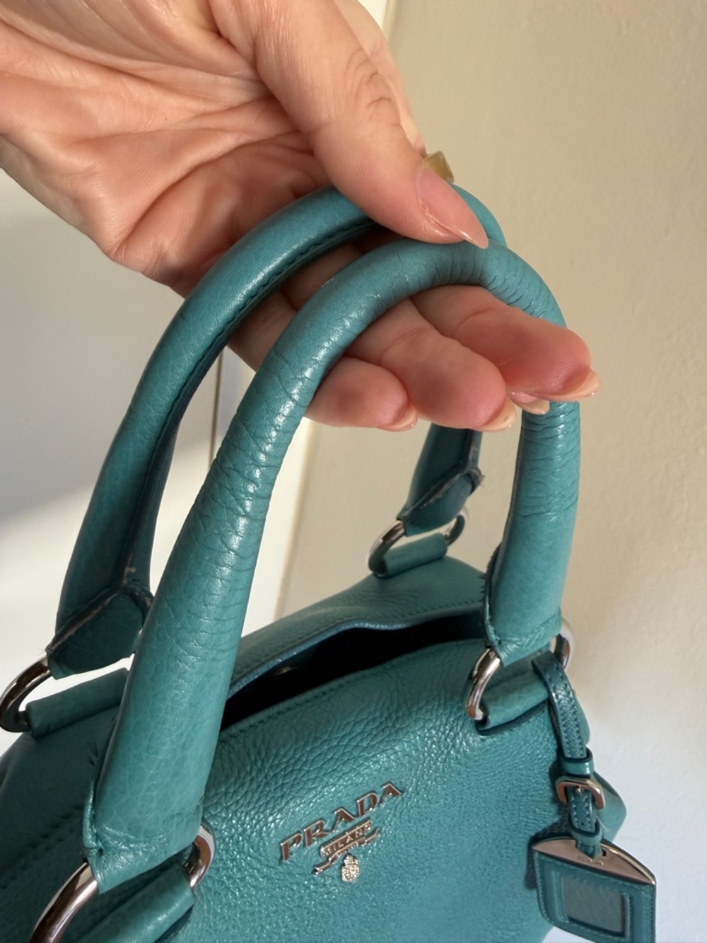 Prada Vitello Daino Open Shopper Tote Bag - Picture 6 of 16